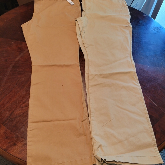 Old Navy Pants - Plus Size Bootcut Khaki Pants